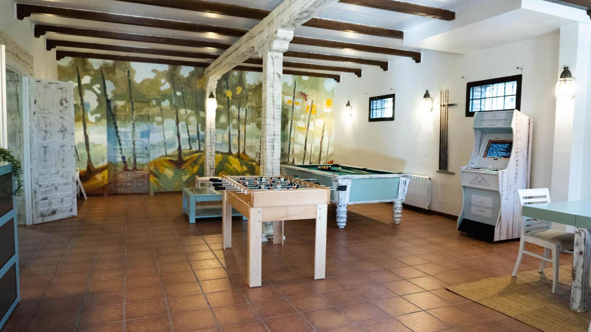 Casa Valdesanmartin - Country House, 10500Sqm, Pool, Paddel & Bbq El Tiemblo Exterior foto